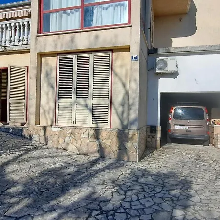 C.s. With The Pool Apartament