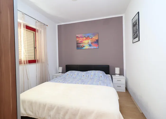 C.s. With The Pool Apartment