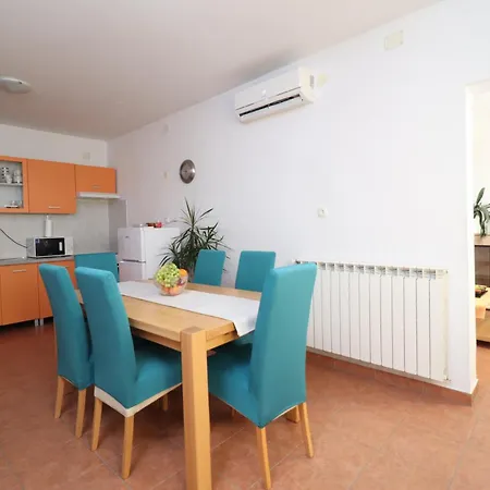 Apartamento C.s. With The Pool *